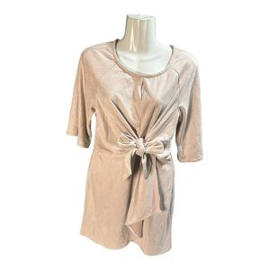 Romeo + Juliet Couture Knee Length Beige Dress Size Small NWT